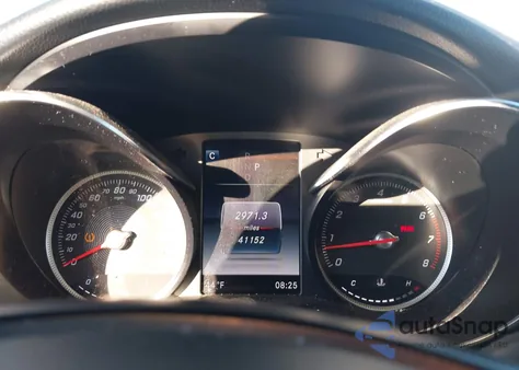 2019 Mercedes-Benz Glc 300 z USA, uszkodzony, nr VIN WDC0G4JB0KV142349